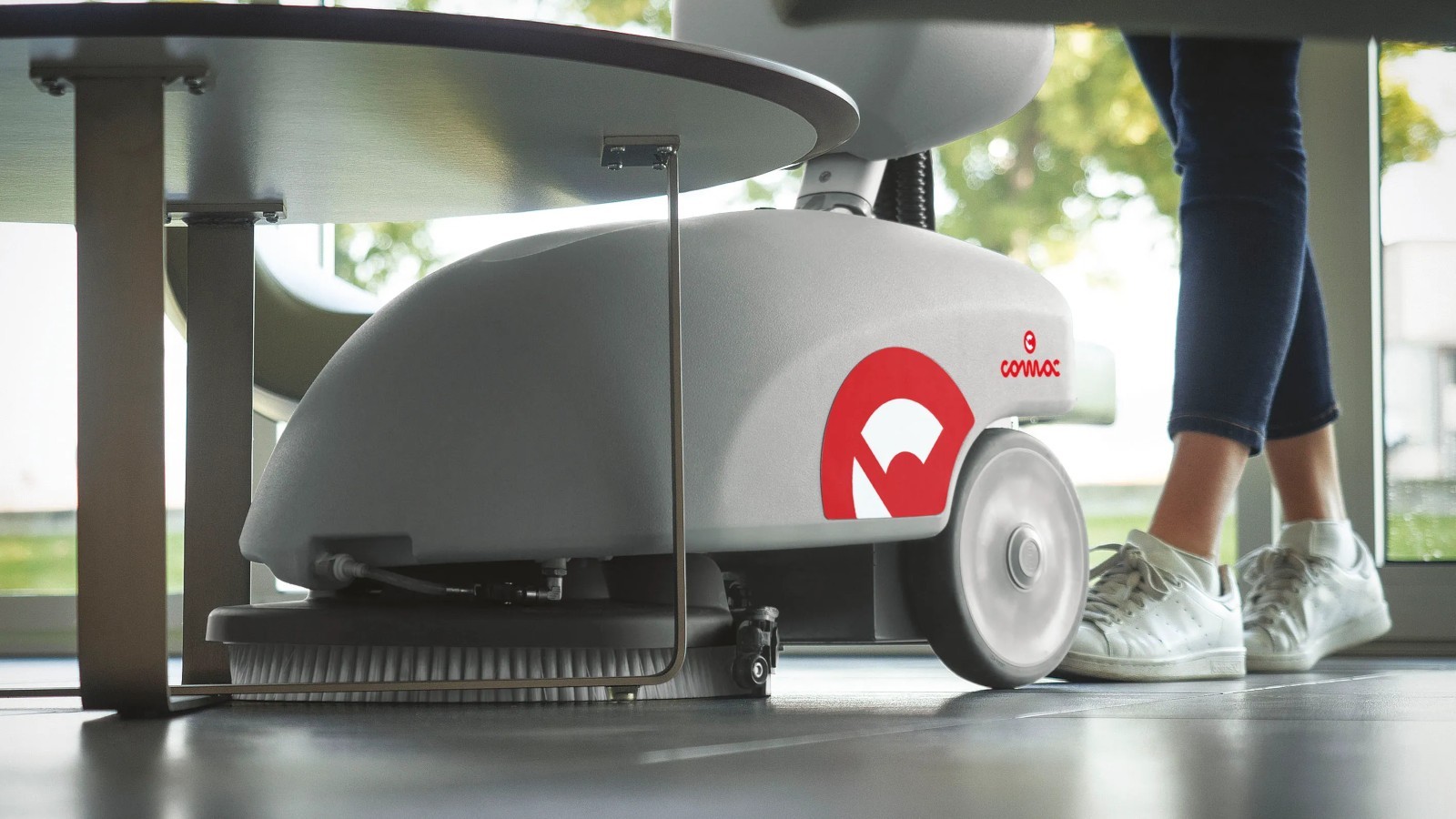 lavapavimenti a batteria quale modello scegliere per la tua azienda